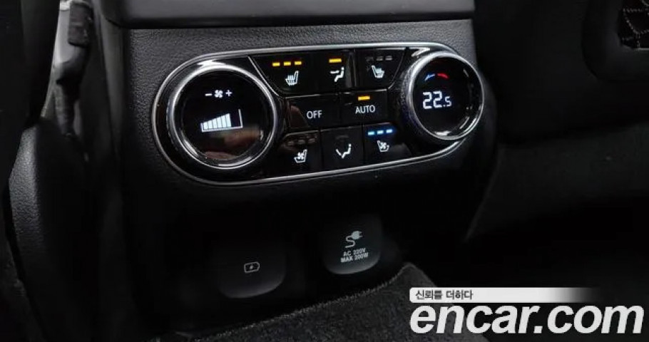 Genesis Gv70 