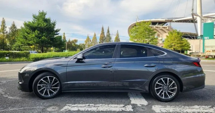 Hyundai Sonata 