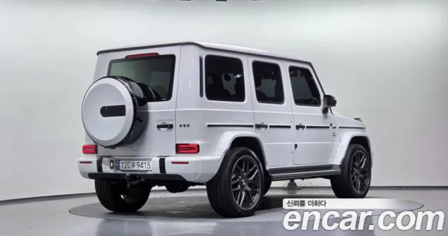 Mercedes-Benz G-Class 