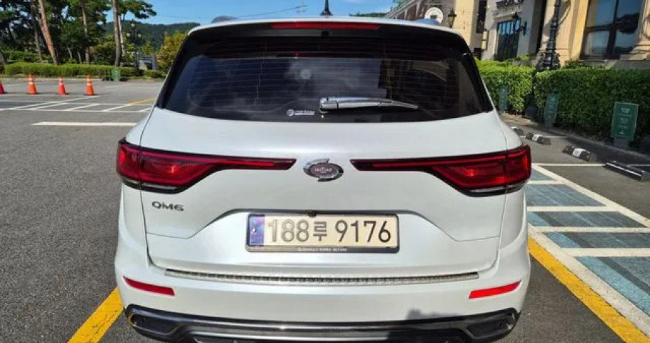 Renault Qm6 