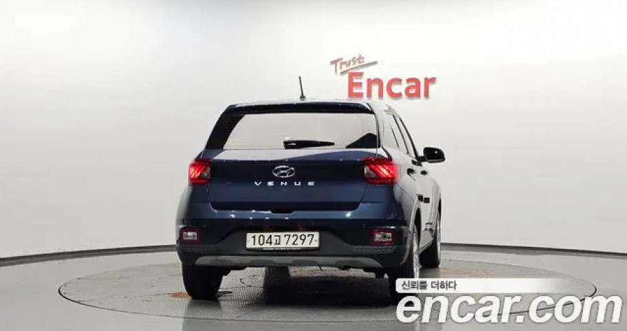 Hyundai Venue 