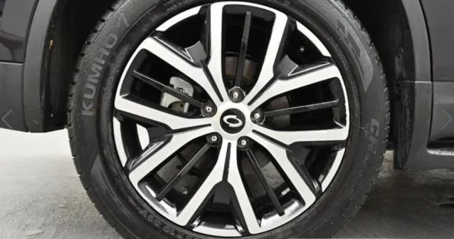 Renault Qm6 
