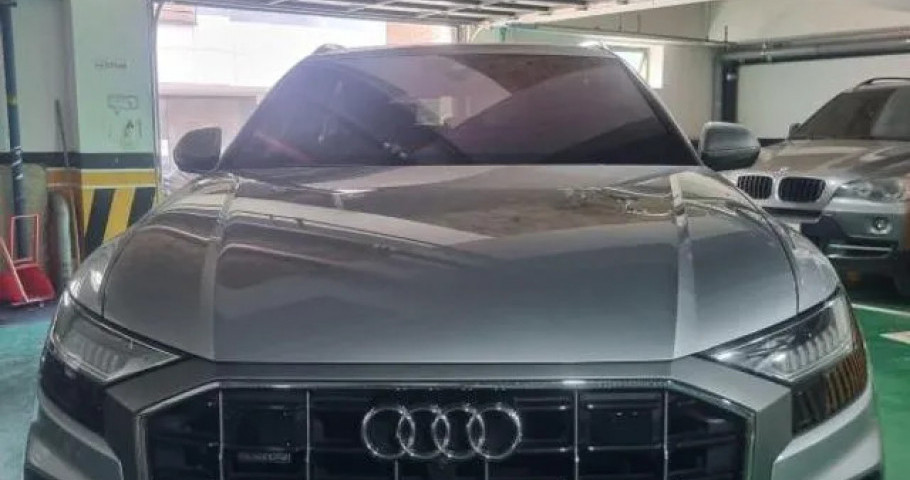 Audi Q8 