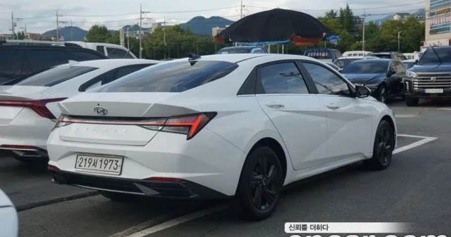 Hyundai Avante (Elantra) 