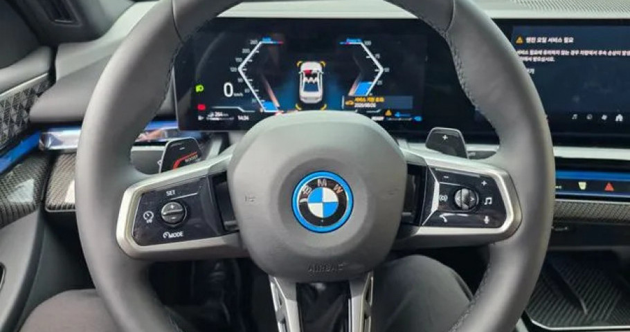 Bmw 5-Series 