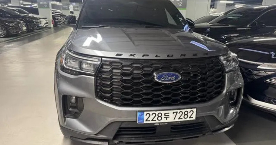Ford Explorer 
