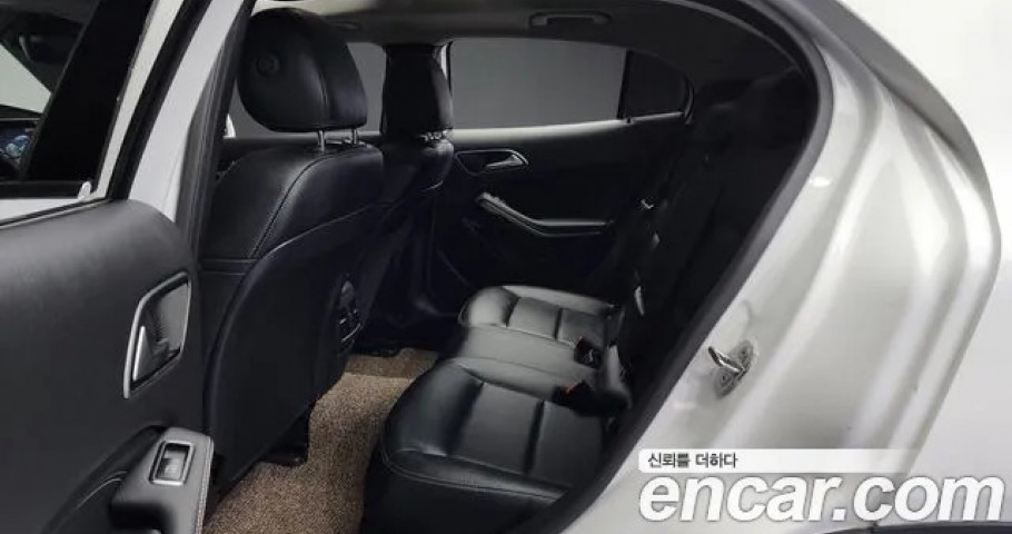 Mercedes-Benz Gla-Class 