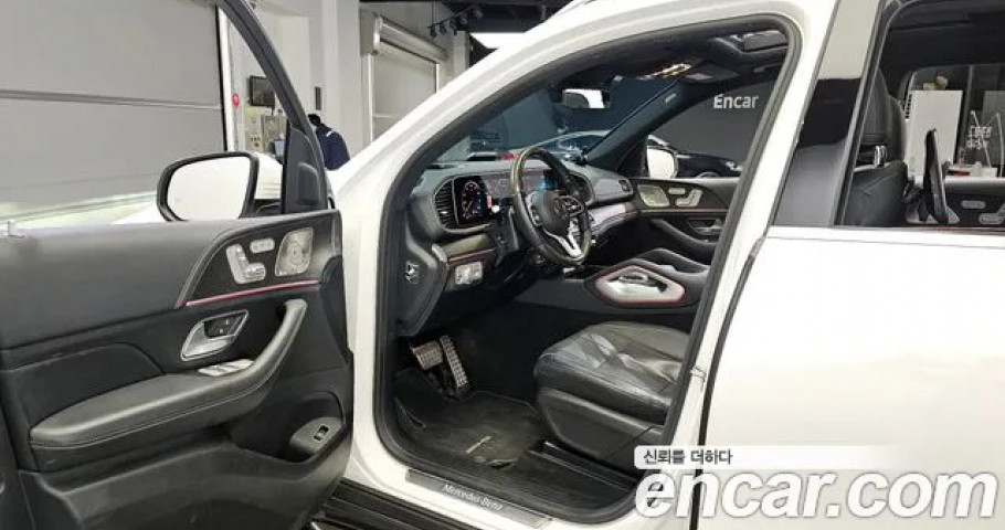 Mercedes-Benz Gls-Class 