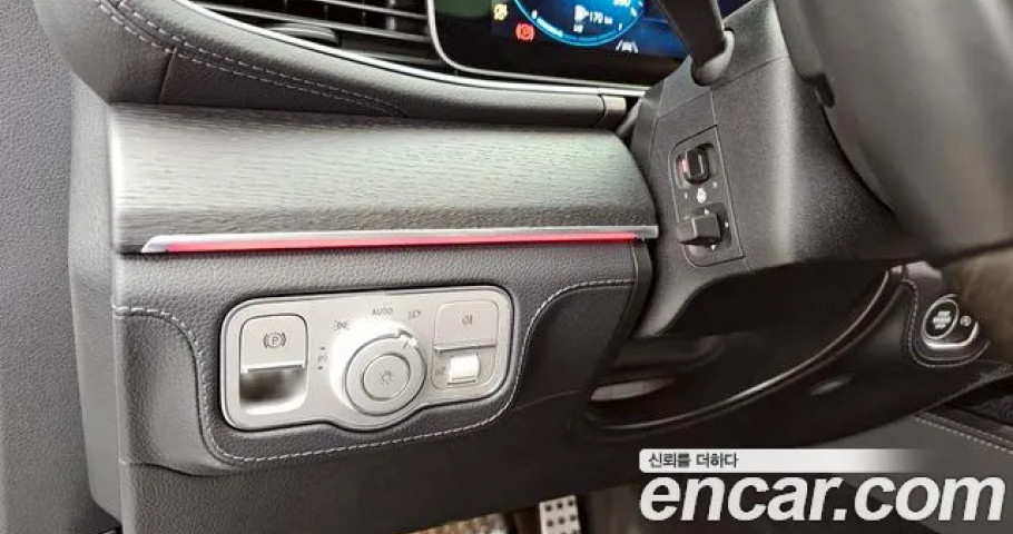 Mercedes-Benz Gls-Class 