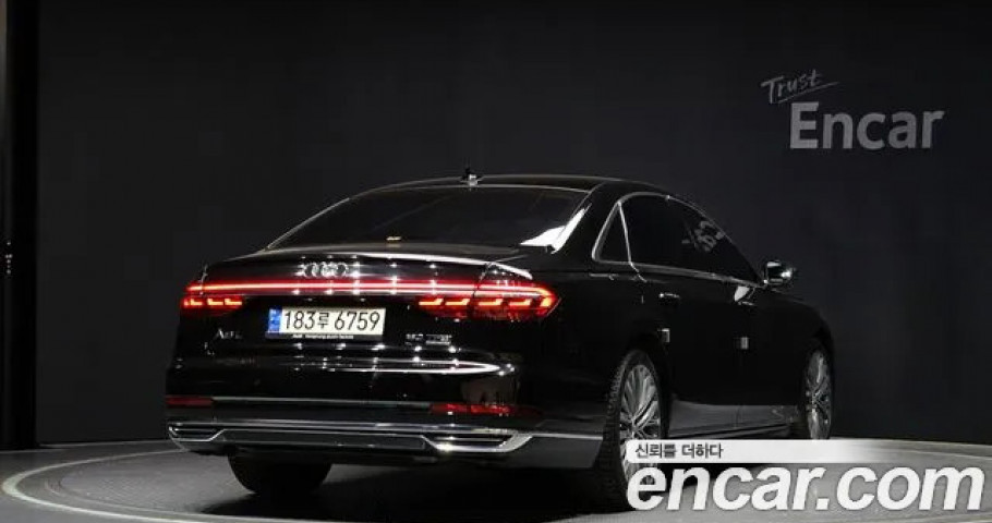Audi A8 