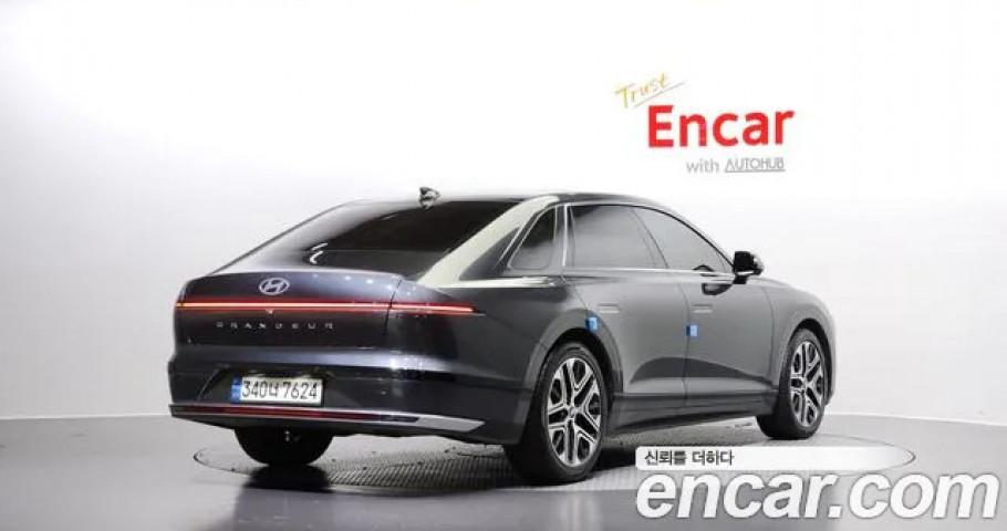 Hyundai Grandeur 