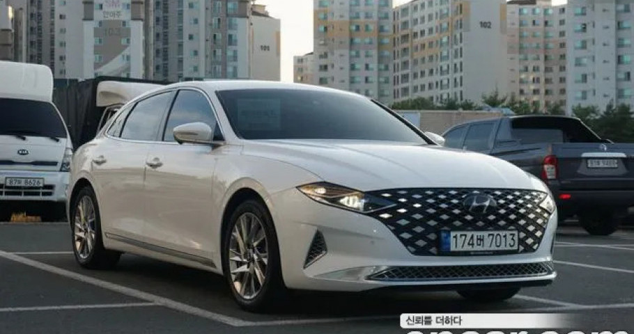 Hyundai Grandeur 
