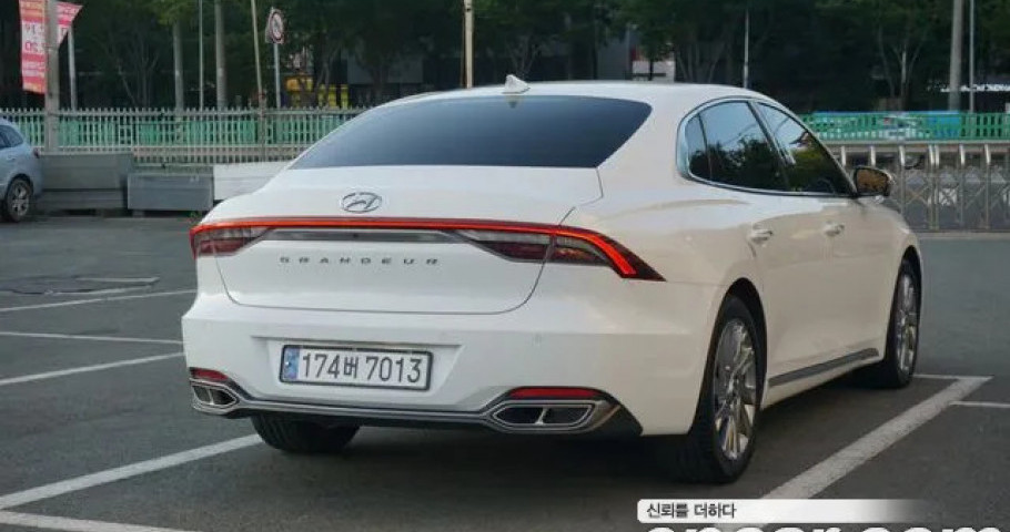 Hyundai Grandeur 
