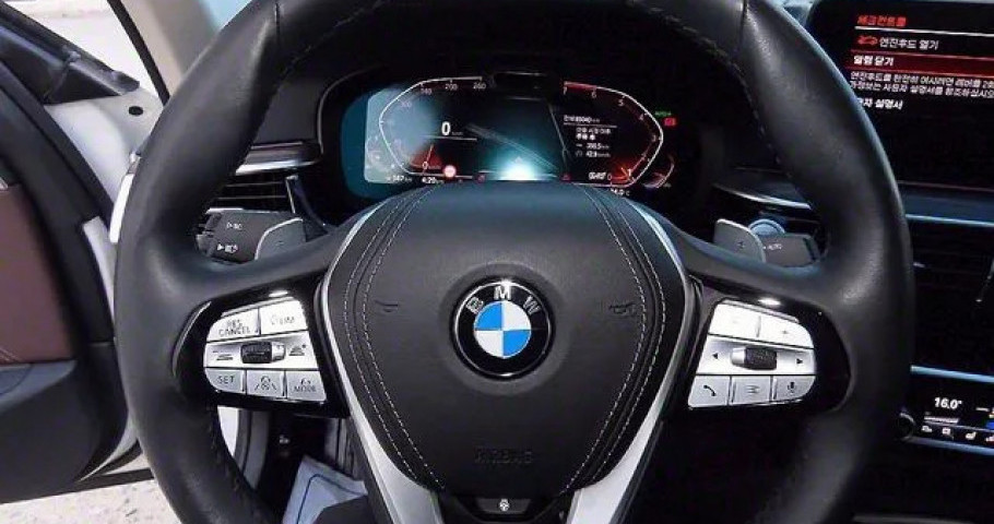 Bmw 5-Series 