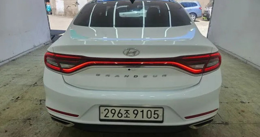 Hyundai Grandeur 