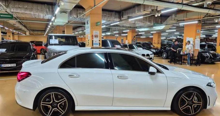 Mercedes-Benz A-Class 