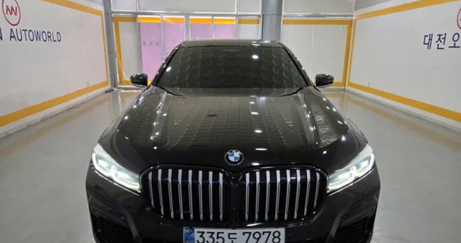 Bmw 7-Series 