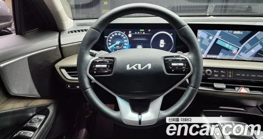 Kia K8 