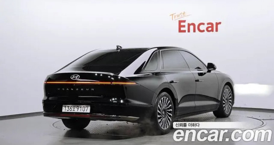 Hyundai Grandeur 