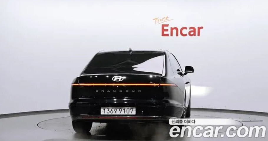 Hyundai Grandeur 