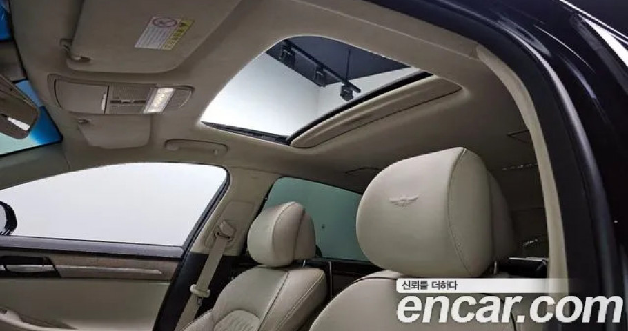 Genesis G90 