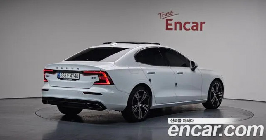 Volvo S60 