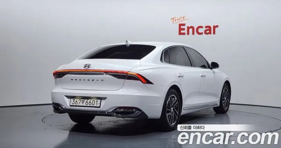 Hyundai Grandeur 