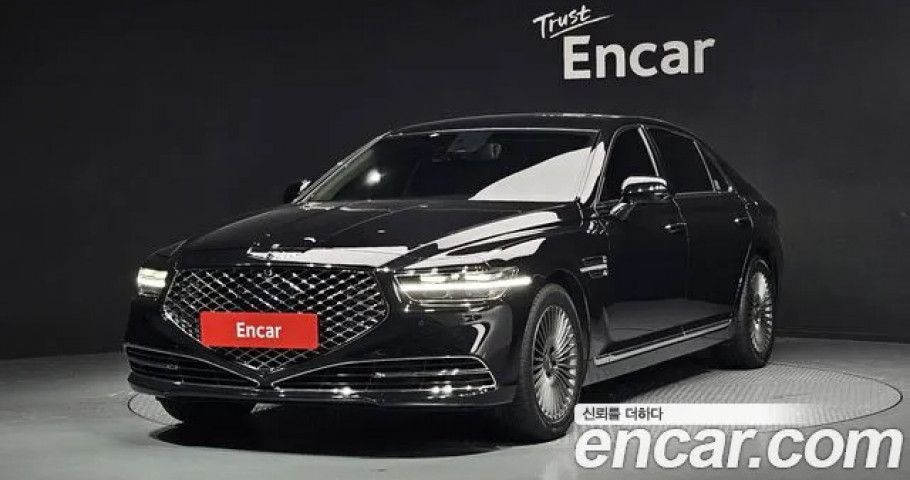 Genesis G90 