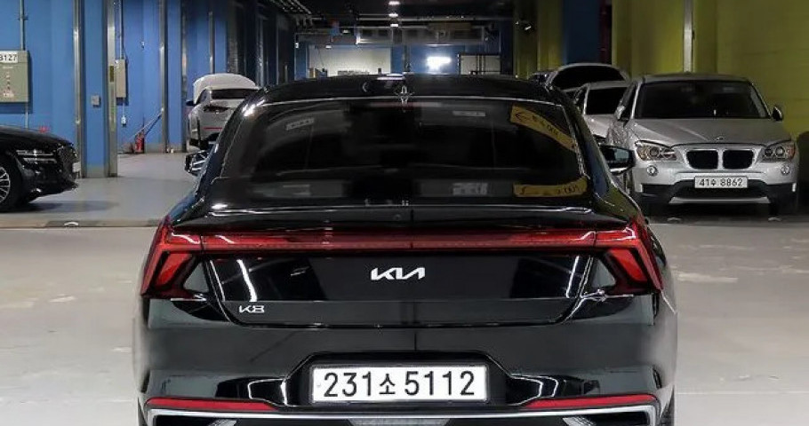 Kia K8 