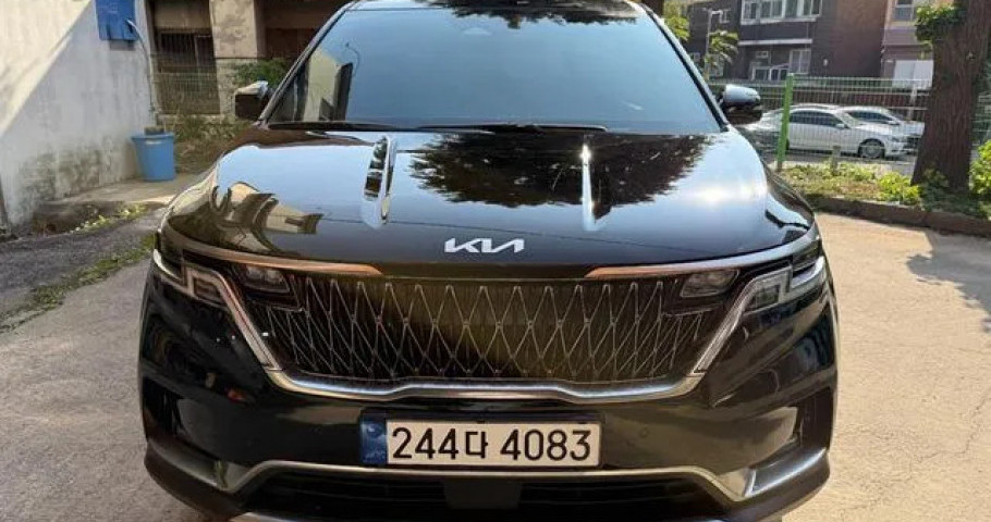 Kia Carnival 