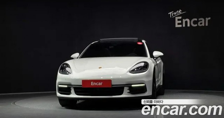 Porsche Panamera 