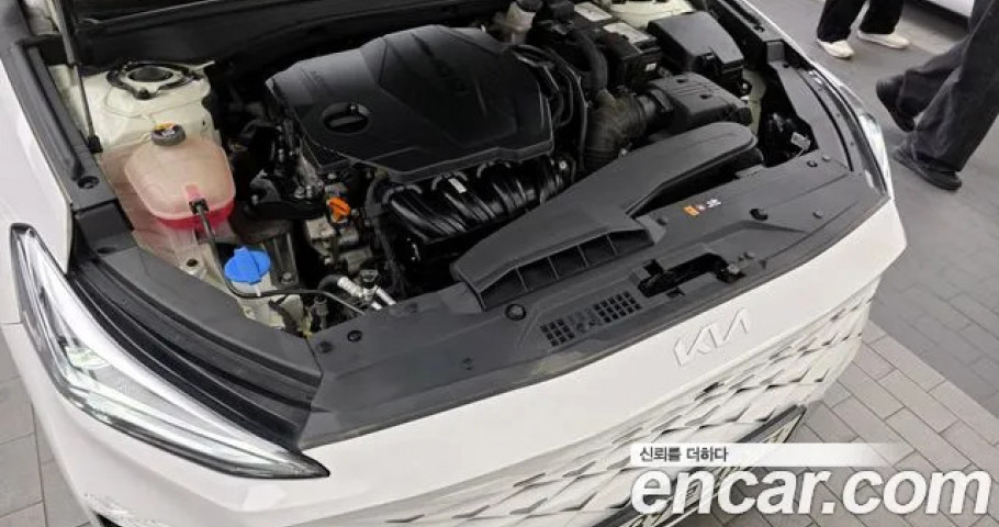 Kia K8 