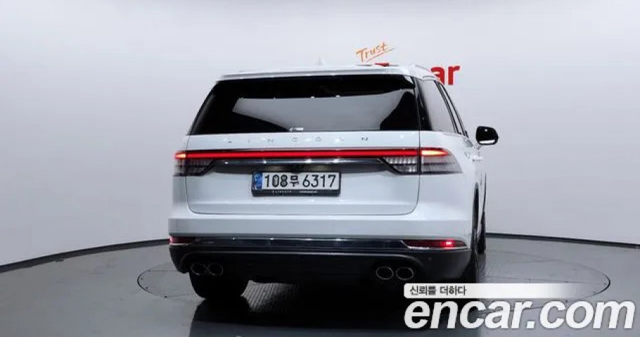 Lincoln Aviator 