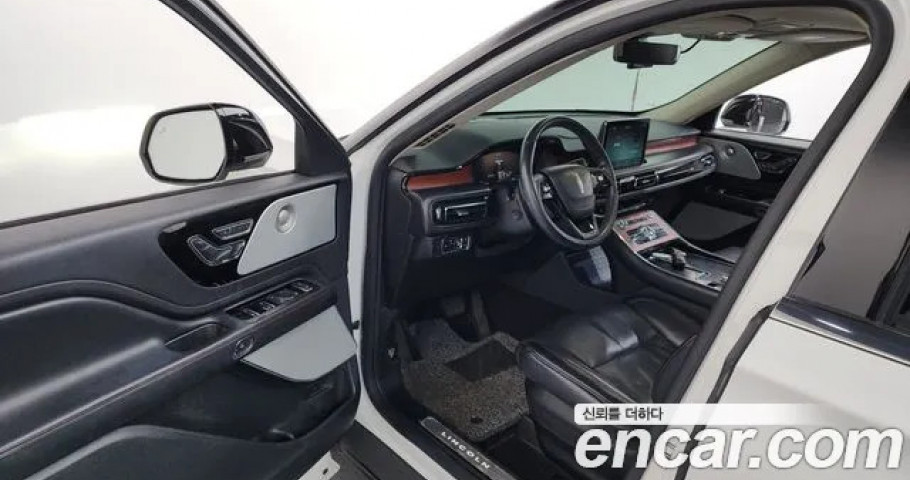 Lincoln Aviator 
