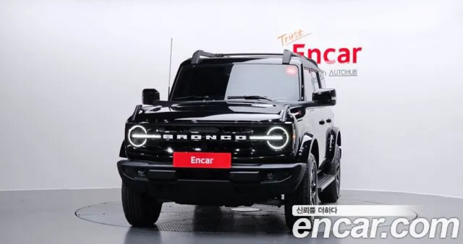 Ford Bronco 