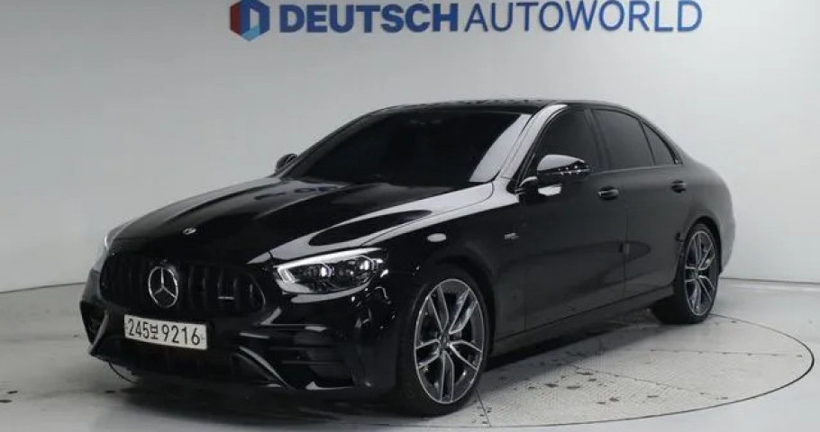 Mercedes-Benz E-Class 