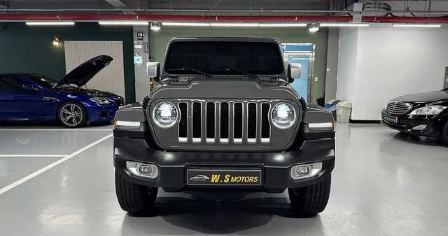 Jeep Wrangler 