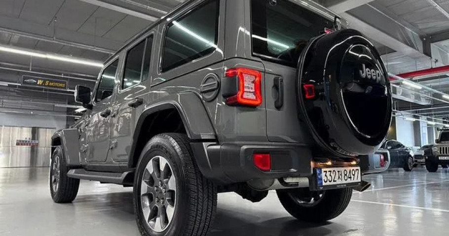 Jeep Wrangler 
