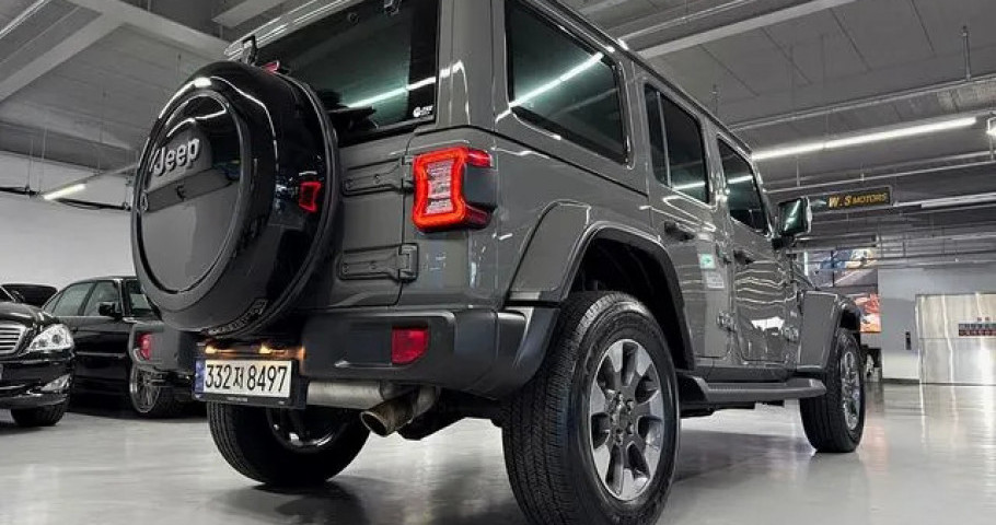 Jeep Wrangler 