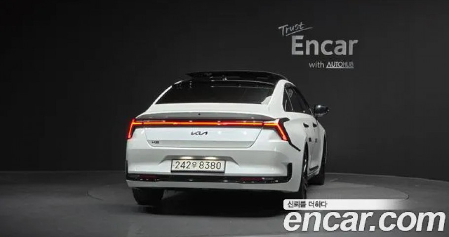Kia K8 