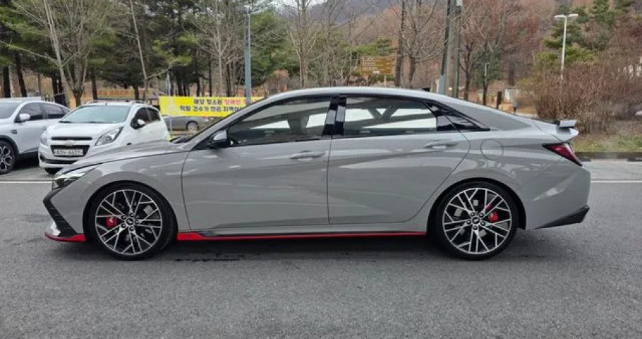 Hyundai Avante (Elantra) 