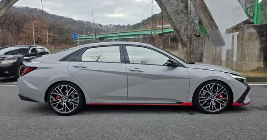 Hyundai Avante (Elantra) 