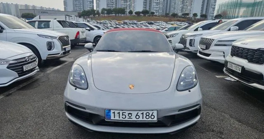 Porsche 718 