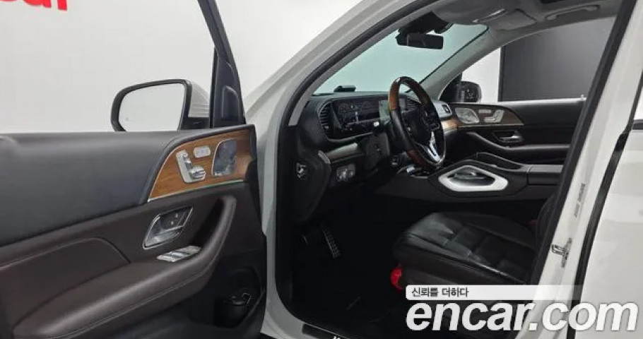 Mercedes-Benz Gls-Class 