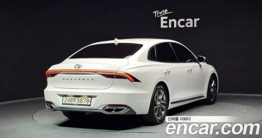 Hyundai Grandeur 