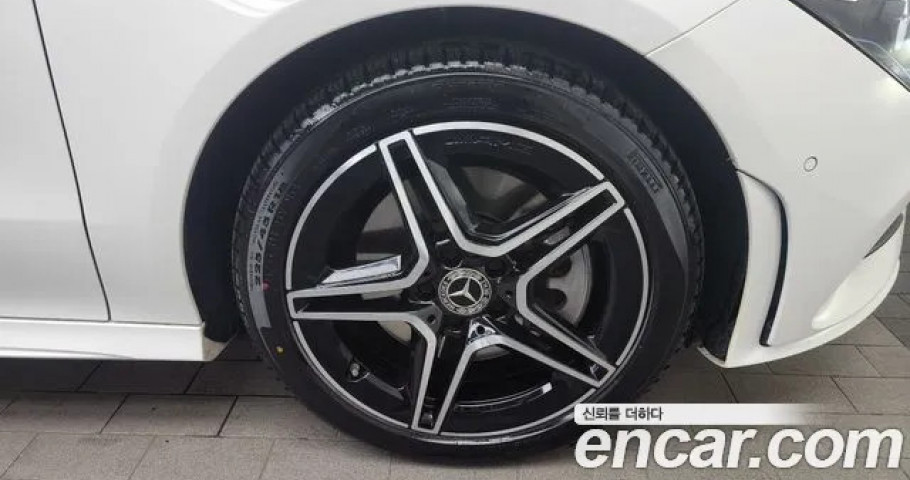 Mercedes-Benz Cla-Class 