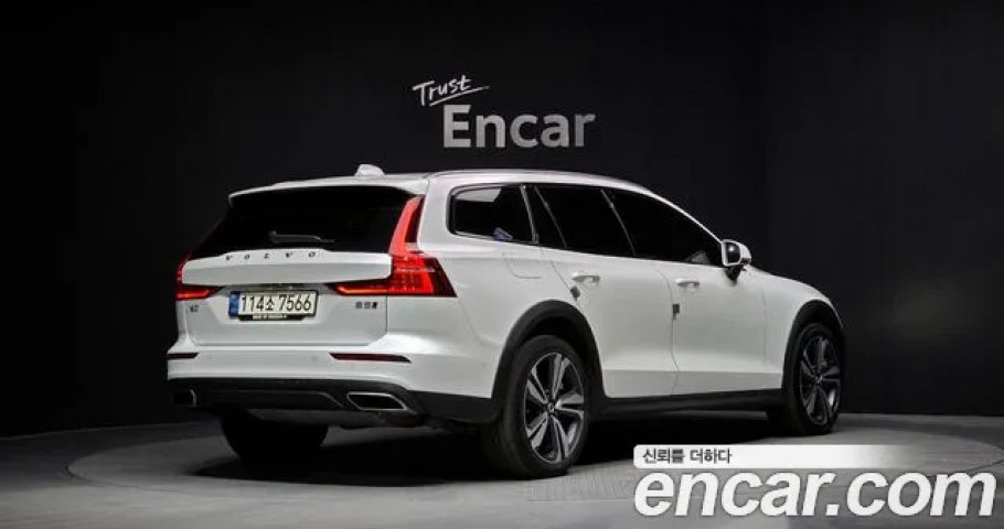 Volvo V60 