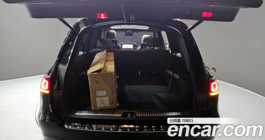 Mercedes-Benz GLS-Class 