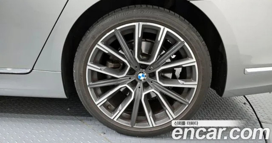 Bmw 7-Series 