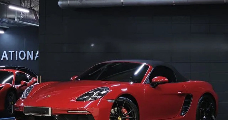 Porsche 718 